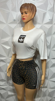 White leopard bikers set