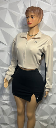Chic skirt set